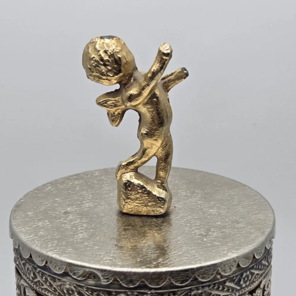 Vintage Filigree Hairspray Cover With Cherub Finial Gold Tone Hollywood Regency